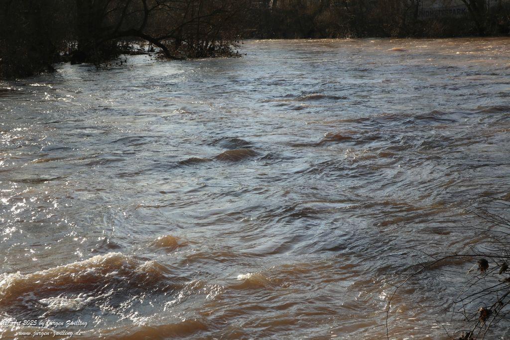 Nahe - zurückgehendes Hochwasser - Bad Münster am Stein - Rheinland Pfalz