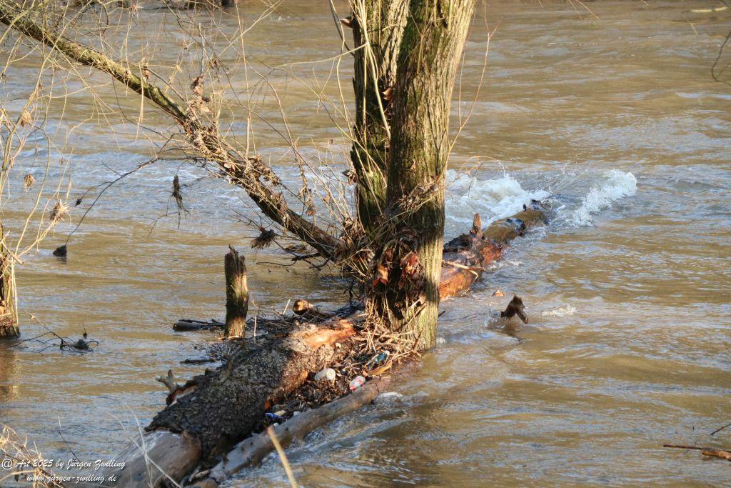 Nahe - zurückgehendes Hochwasser - Bad Münster am Stein - Rheinland Pfalz